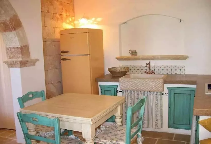 Mirto Sotto   Casa In Pietra Sul Mare