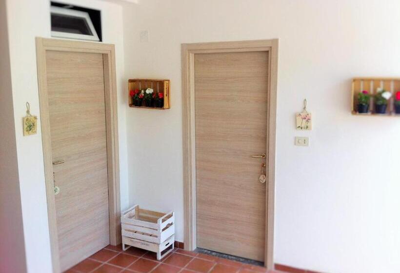 مبيت وإفطار La Macchia