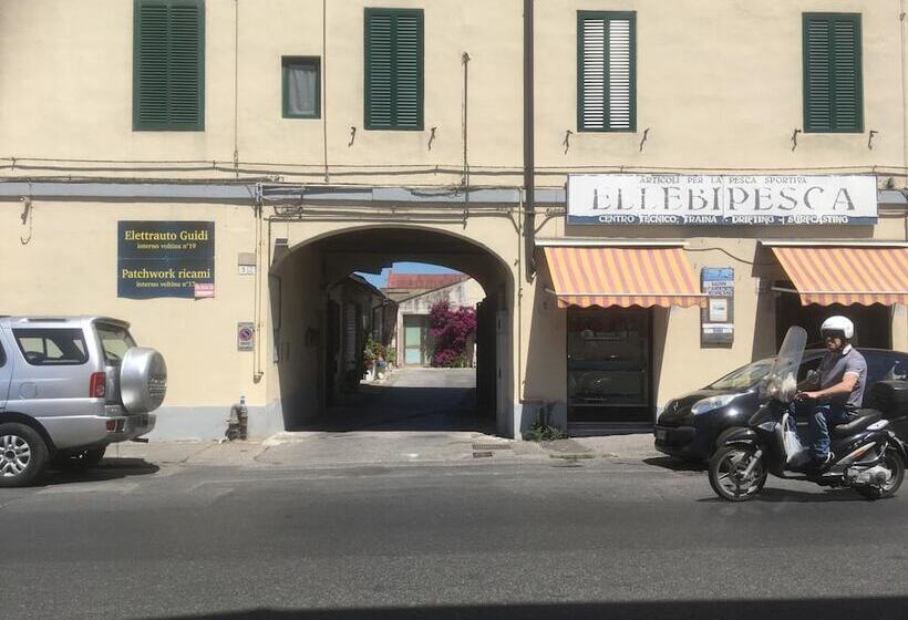 تختخواب و صبحانه Da Linda