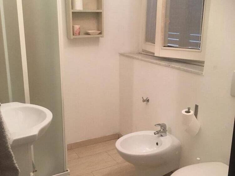 تختخواب و صبحانه Da Linda