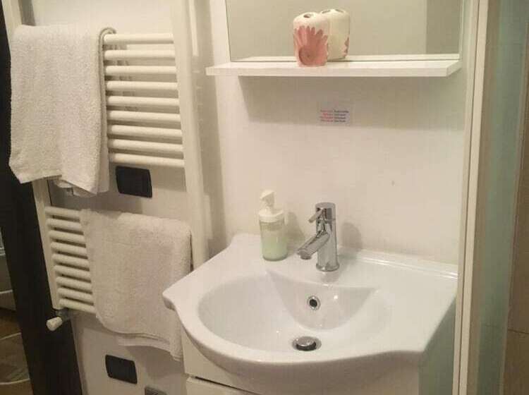 تختخواب و صبحانه Da Linda