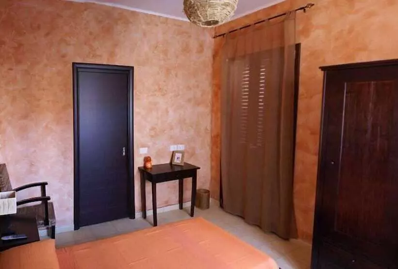 ベッドアンドブレックファースト Le Antiche Colonne