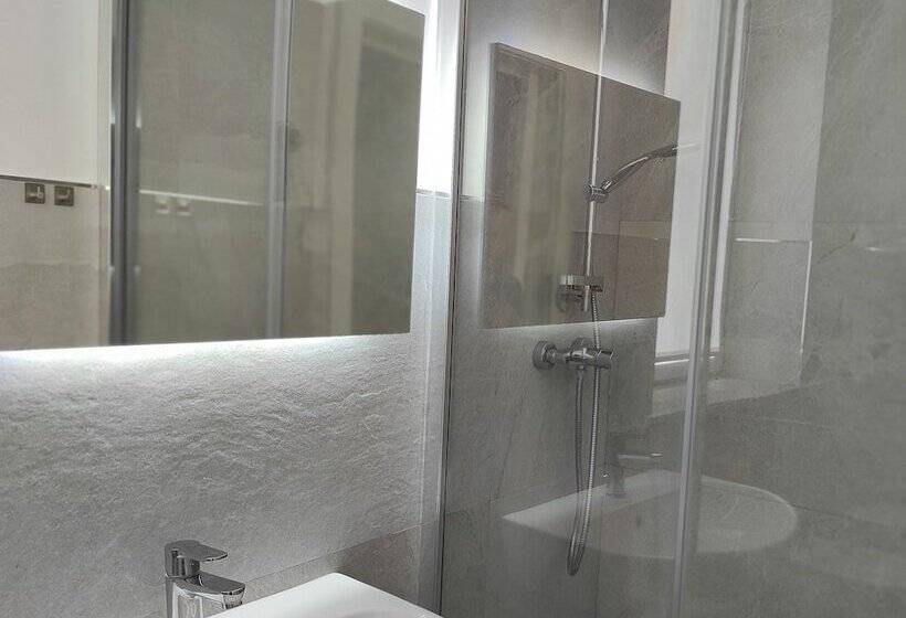 تختخواب و صبحانه Palazzo Verdi Holiday Viterbo