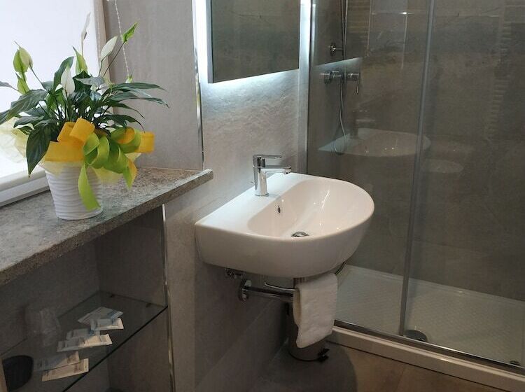 تختخواب و صبحانه Palazzo Verdi Holiday Viterbo