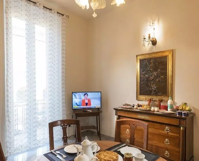 Aamiaismajoitus (B&B) Porte Ad Arco