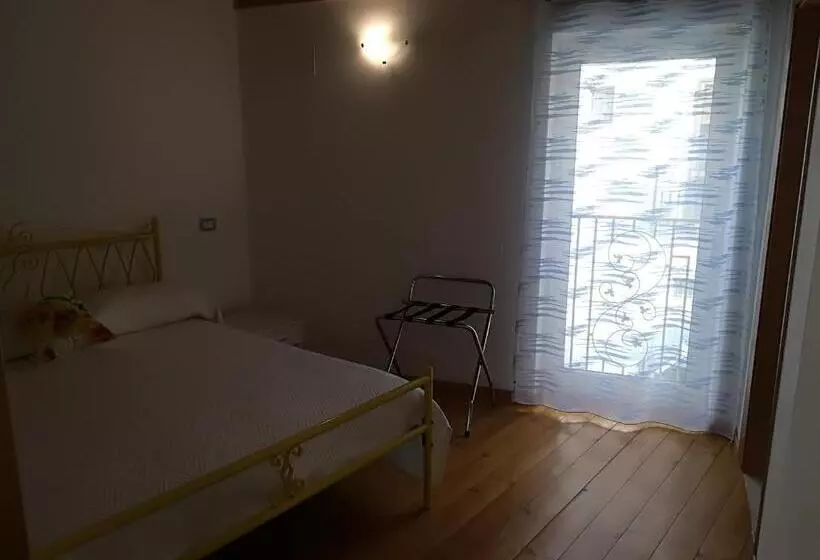Aamiaismajoitus (B&B) Residenza Skanderbeg