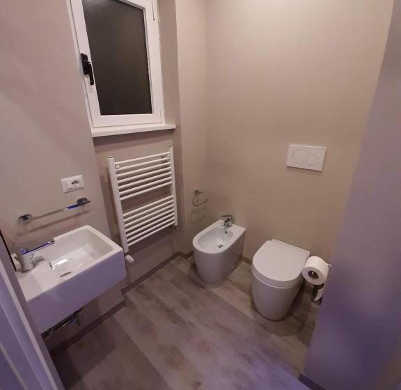 ベッドアンドブレックファースト & Ristorante L'angoletto In Selci