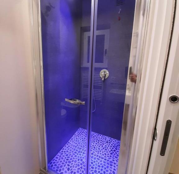 ベッドアンドブレックファースト & Ristorante L'angoletto In Selci