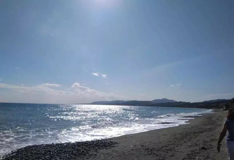 Aamiaismajoitus (B&B) Villa El Sa