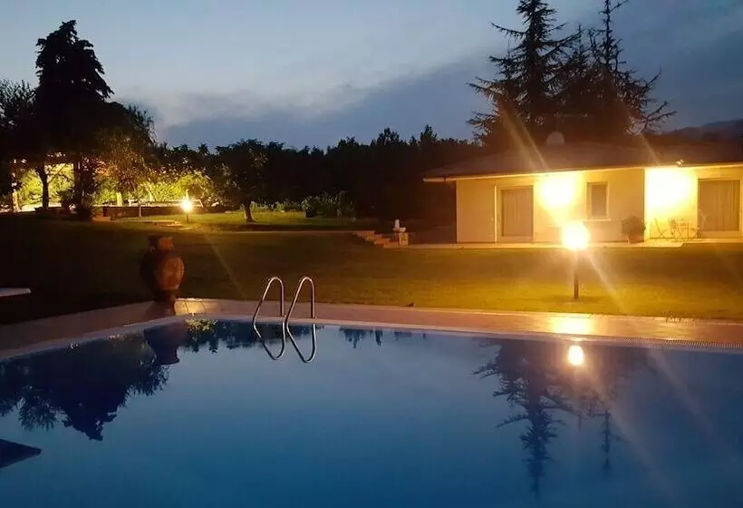 Aamiaismajoitus (B&B) Villa Josephine