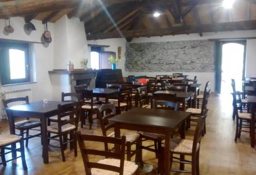 هتل روستایی Agriturismo La Caraffara Sull  Etna