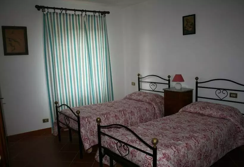 田舎風ホテル Agriturismo La Chiusa