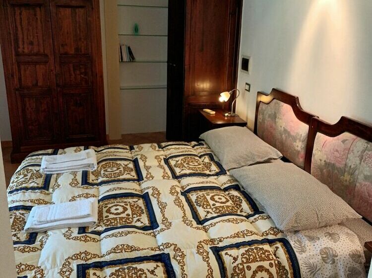 Сельский отель Agriturismo La Chiusa