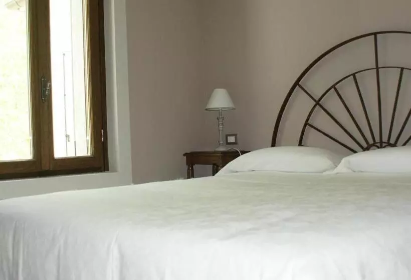 田舎風ホテル La Finestra Sul Po  Agriturismo