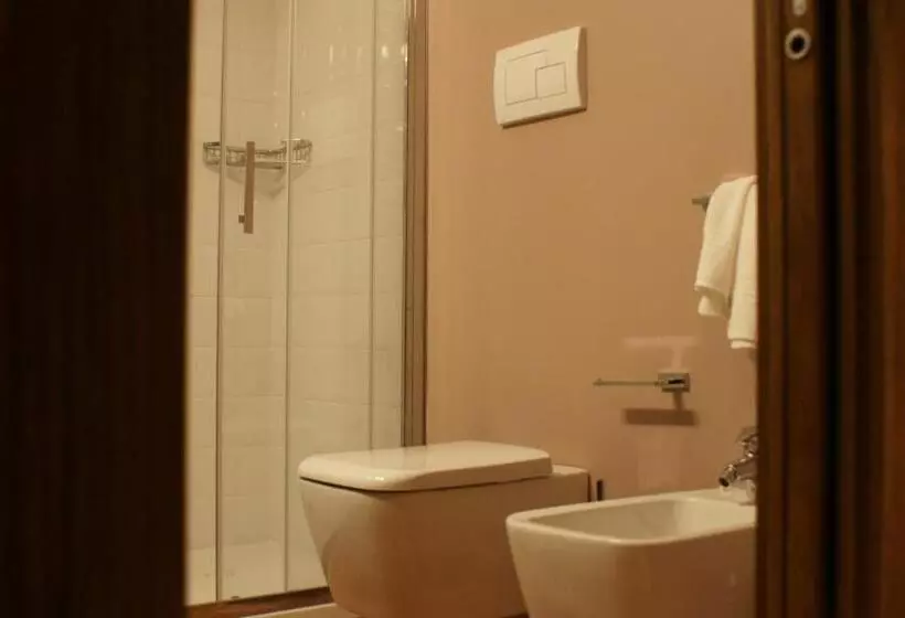 田舎風ホテル La Finestra Sul Po  Agriturismo