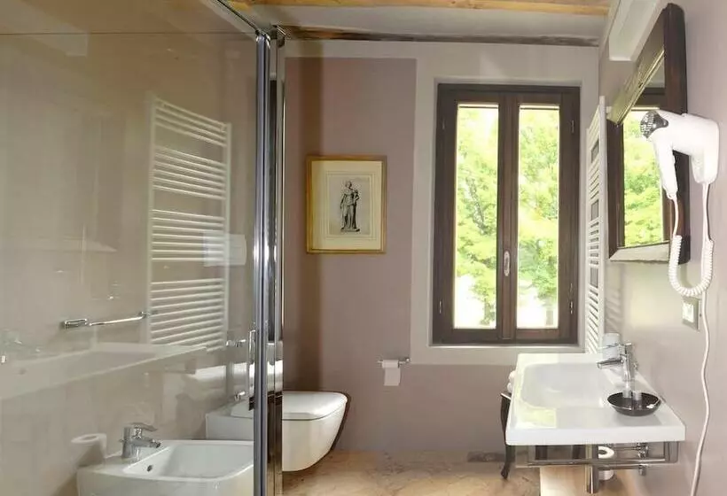 田舎風ホテル La Finestra Sul Po  Agriturismo