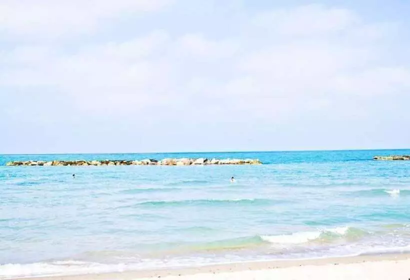 Hotelli Villaggio Camping Duca Amedeo