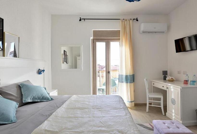 פנסיון Inah Rooms