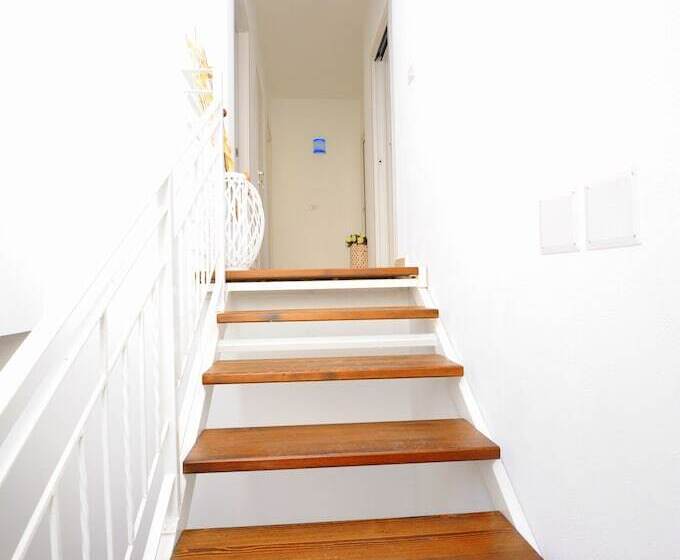 פנסיון Inah Rooms