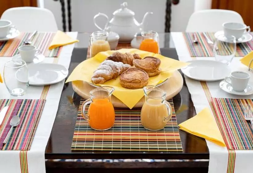 پانسیون Marcus Suite