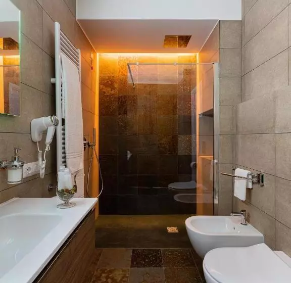 پانسیون Marcus Suite