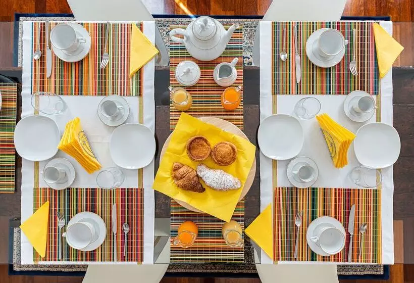 پانسیون Marcus Suite