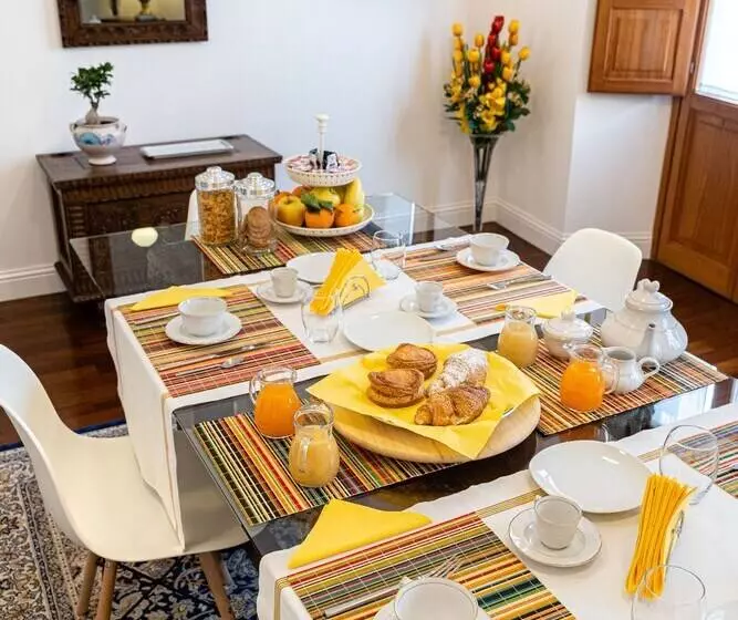 پانسیون Marcus Suite