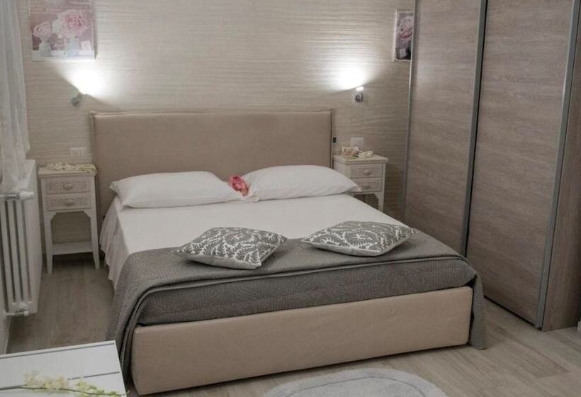 تختخواب و صبحانه Casa Fiorita