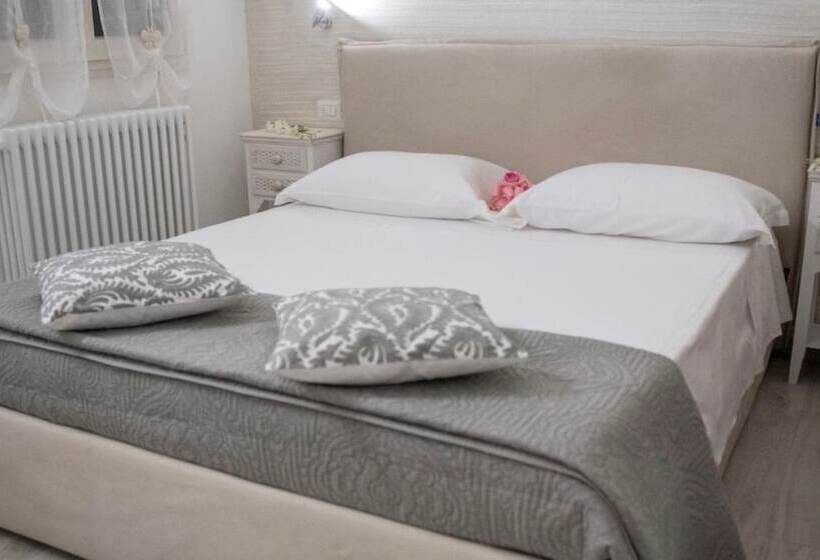 تختخواب و صبحانه Casa Fiorita