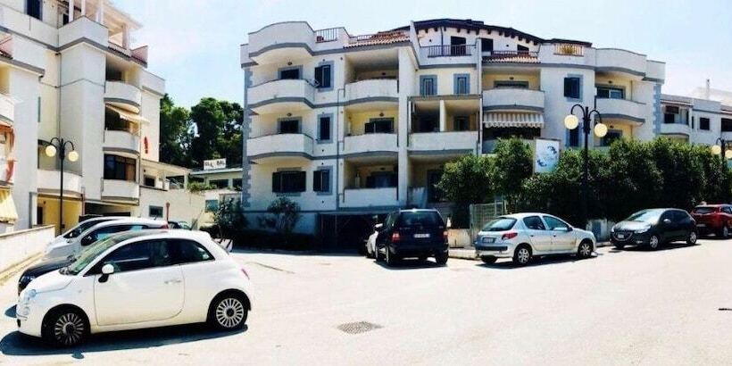 تختخواب و صبحانه Casa Fiorita