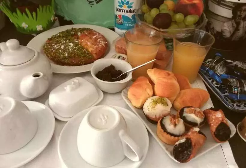 تختخواب و صبحانه La Casa Del Signor Pott