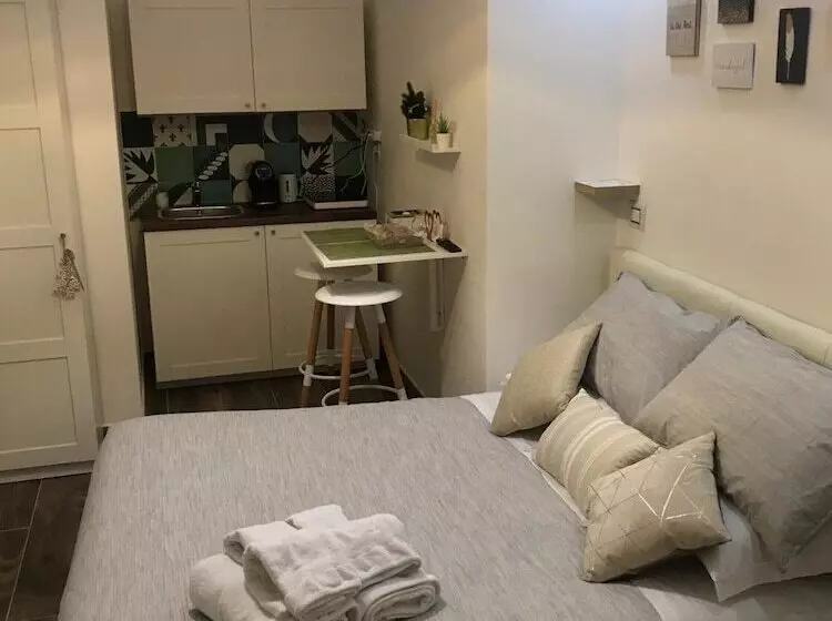 تختخواب و صبحانه La Casa Di Alice