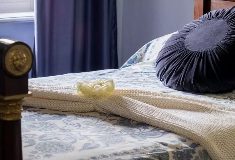 Aamiaismajoitus (B&B) Villa Rambaudi