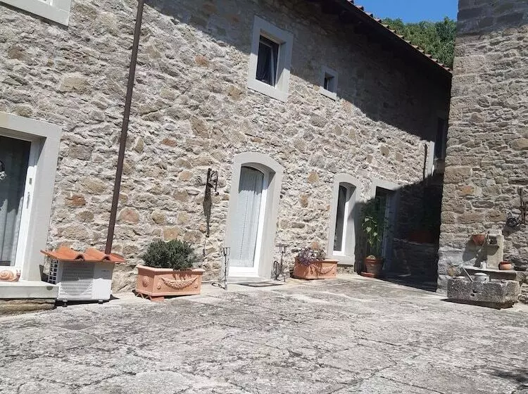 Hostelli Country Residence Turicchi