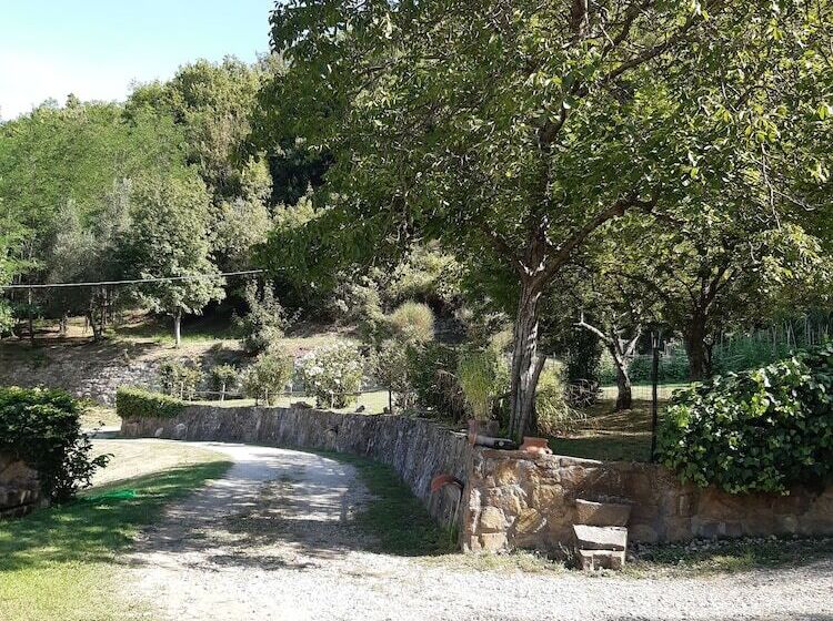 פונדק Country Residence Turicchi