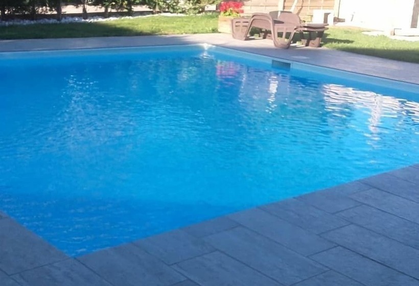 בית מלון כפרי Agriturismo Corte Zuccone