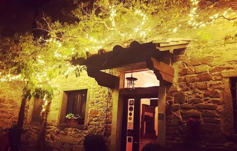 田舎風ホテル Agriturismo La Casina Della Burraia