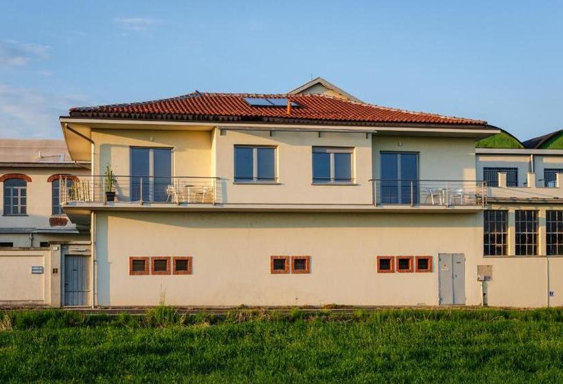 بنسيون La Montrucca Camere