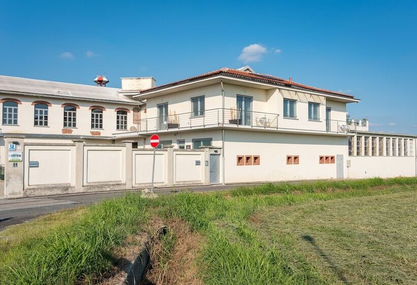 بنسيون La Montrucca Camere