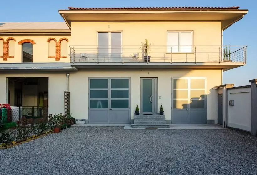 ペンション La Montrucca Camere