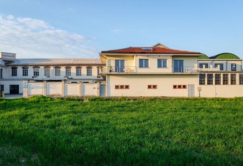 بنسيون La Montrucca Camere