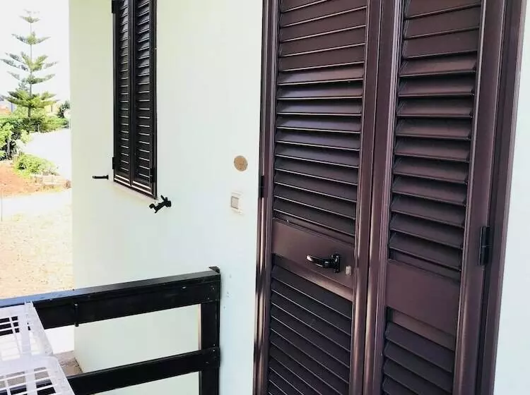 ペンション Mondoverde B&b