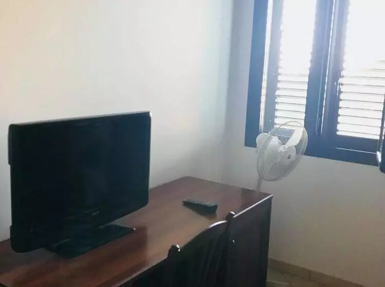 ペンション Mondoverde B&b