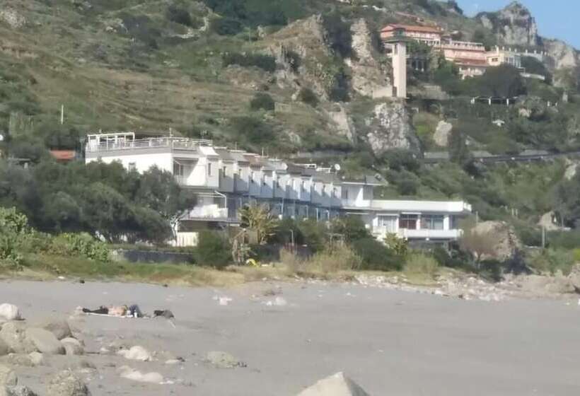 پانسیون Movida Sea Forza D Agrò Taormina