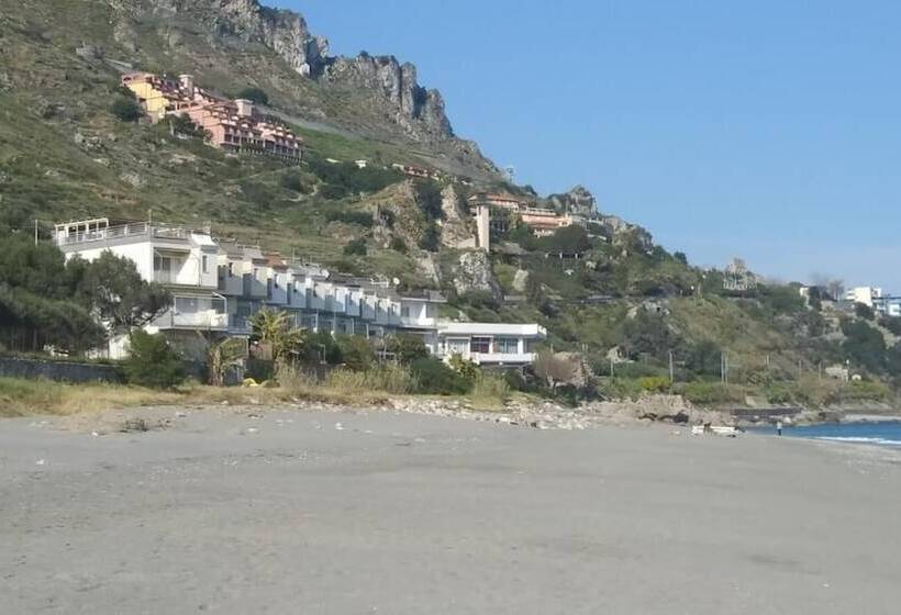 پانسیون Movida Sea Forza D Agrò Taormina