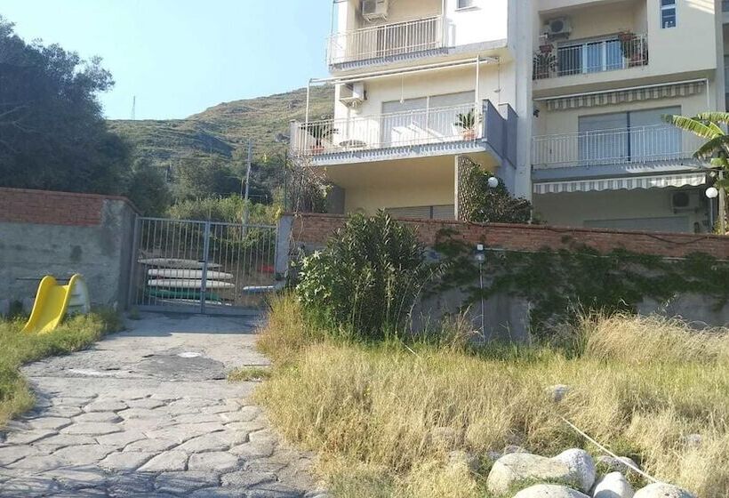 پانسیون Movida Sea Forza D Agrò Taormina