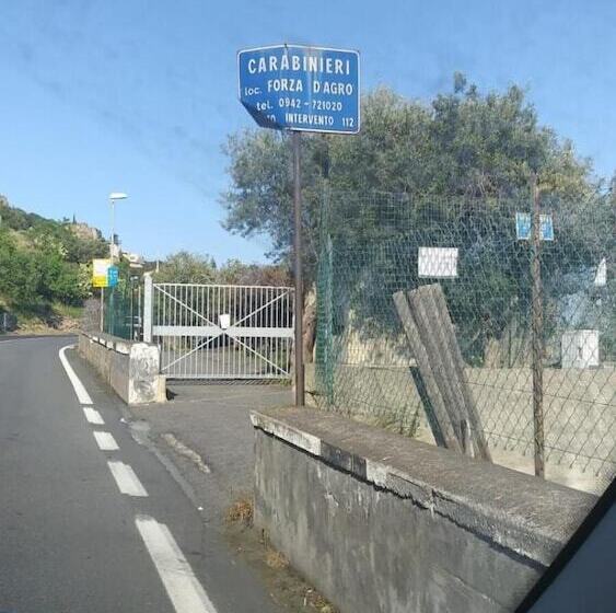 پانسیون Movida Sea Forza D Agrò Taormina