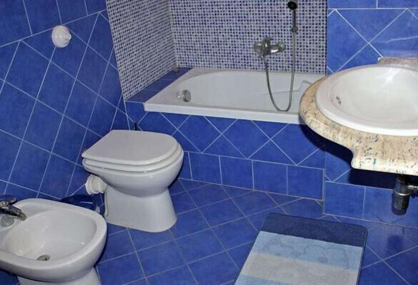 פונדק Villa Paradiso