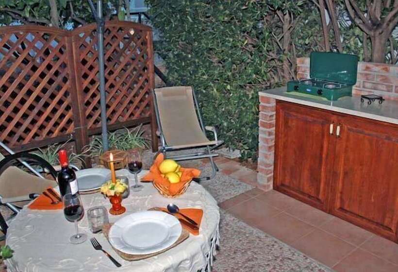 פונדק Villa Paradiso