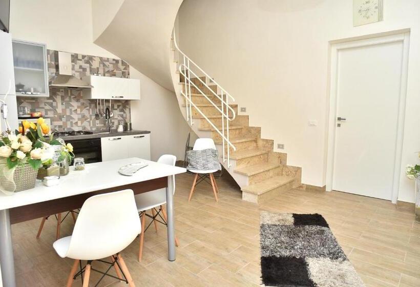 بنسيون Casa Sarina